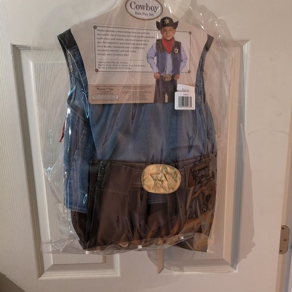 NEW Cowboy Role Play Set - Picture 2 of 4